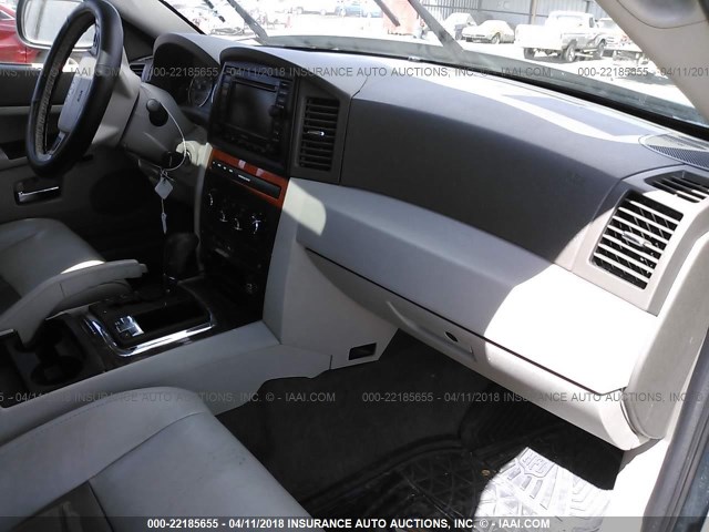 1J8HR58275C605398 - 2005 JEEP GRAND CHEROKEE LIMITED GREEN photo 5