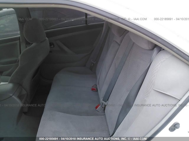 4T1BF3EK2AU557937 - 2010 TOYOTA CAMRY SE/LE/XLE WHITE photo 8