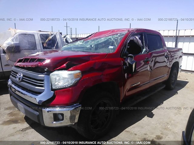 5TFDW5F17EX349278 - 2014 TOYOTA TUNDRA CREWMAX SR5 RED photo 2