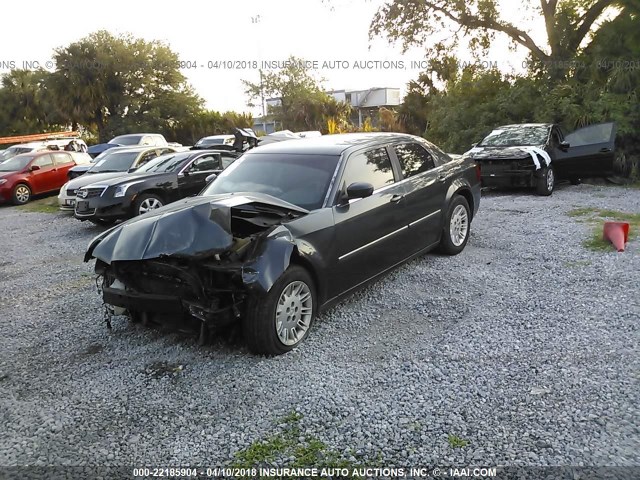 2C3KA43R47H664111 - 2007 CHRYSLER 300 GRAY photo 2