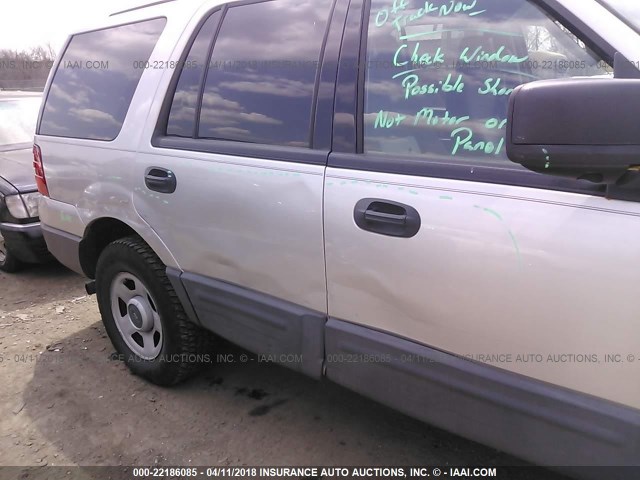 1FMPU14W54LB09061 - 2004 FORD EXPEDITION XLS SILVER photo 6