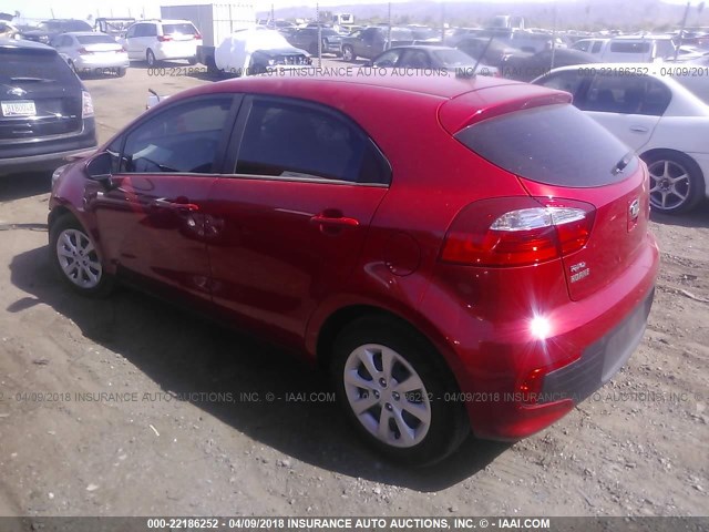 KNADM5A38H6036925 - 2017 KIA RIO LX RED photo 3