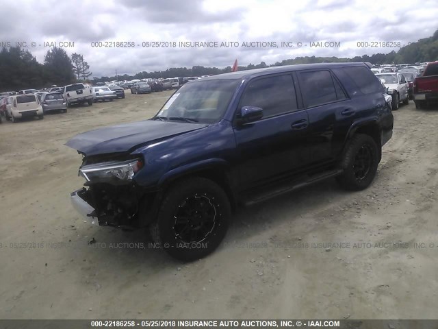 JTEZU5JR6H5154356 - 2017 TOYOTA 4RUNNER SR5/LIMITED/SR5 PREMIUM Dark Blue photo 2