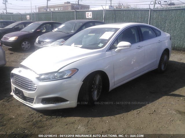 3FA6P0K96GR221135 - 2016 FORD FUSION TITANIUM WHITE photo 2