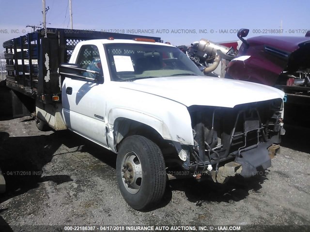 1GBJC34U24E282794 - 2004 CHEVROLET SILVERADO C3500 WHITE photo 1