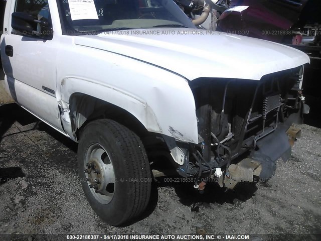 1GBJC34U24E282794 - 2004 CHEVROLET SILVERADO C3500 WHITE photo 7