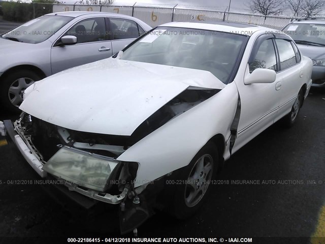 4T1BF18BXWU212873 - 1998 TOYOTA AVALON XL/XLS WHITE photo 2