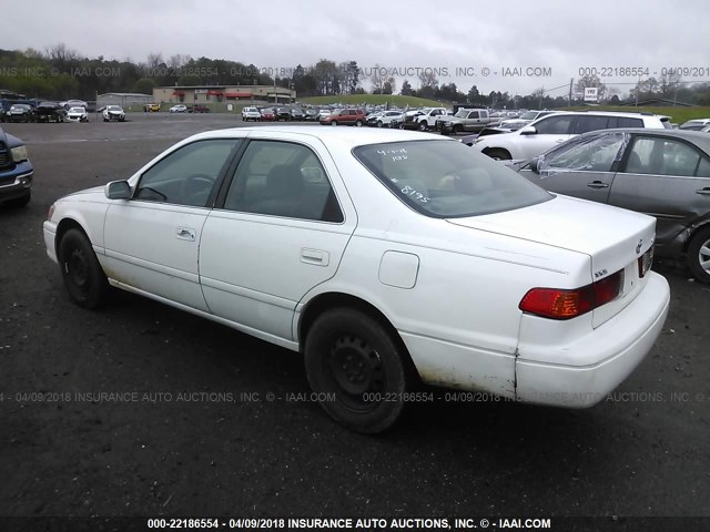 4T1BG22K9YU958195 - 2000 TOYOTA CAMRY CE/LE/XLE 白色 照片 3