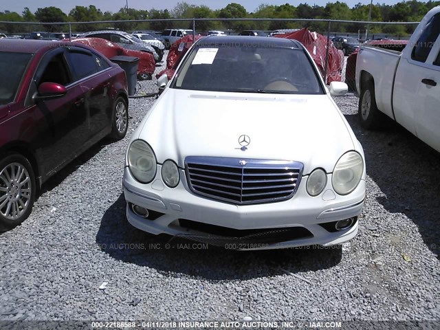 WDBUF87X18B237676 - 2008 MERCEDES-BENZ E 350 4MATIC WHITE photo 6