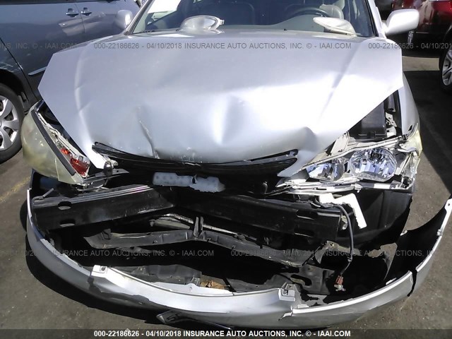 4T1BF32K24U069712 - 2004 TOYOTA CAMRY LE/XLE/SE SILVER photo 6