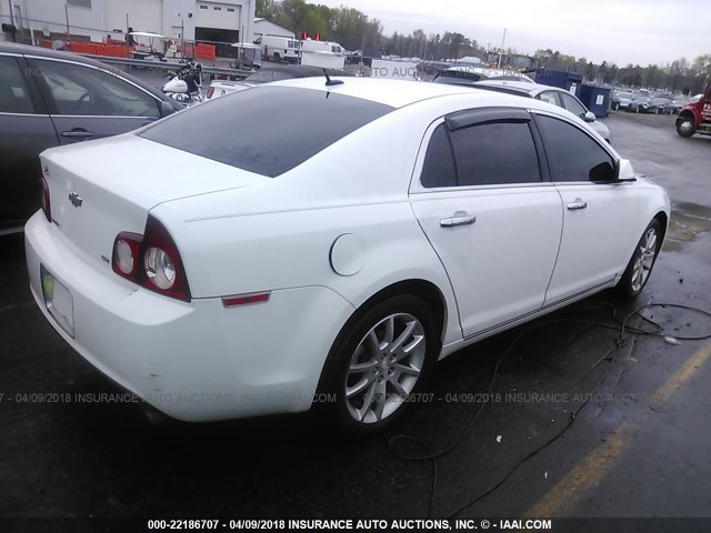 1G1ZK577094181973 - 2009 CHEVROLET MALIBU LTZ 白色 照片 4