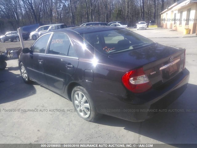 4T1BF30K82U537202 - 2002 TOYOTA CAMRY LE/XLE/SE ყავისფერი ფოტო 3