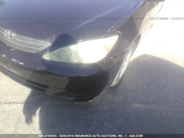 4T1BF30K82U537202 - 2002 TOYOTA CAMRY LE/XLE/SE ყავისფერი ფოტო 6