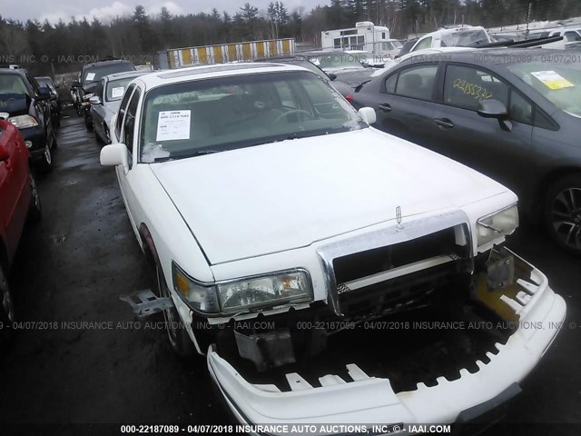 1LNLM82W0SY614256 - 1995 LINCOLN TOWN CAR SIGNATURE/SPINNAKER WHITE photo 1