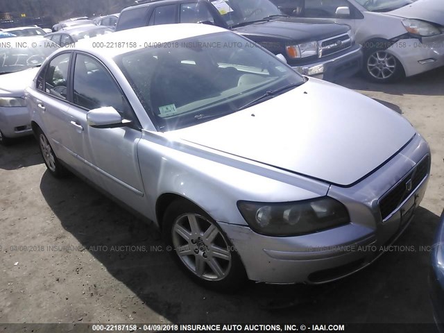 YV1MS390962182787 - 2006 VOLVO S40 2.4I SILVER photo 1