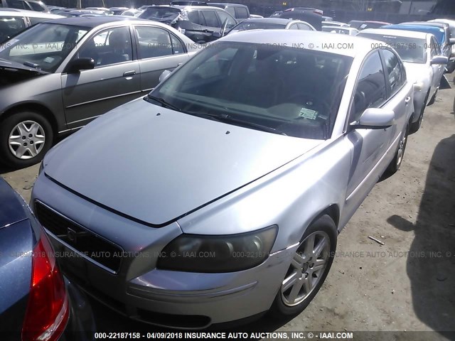 YV1MS390962182787 - 2006 VOLVO S40 2.4I SILVER photo 2
