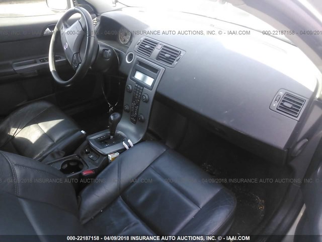 YV1MS390962182787 - 2006 VOLVO S40 2.4I SILVER photo 5