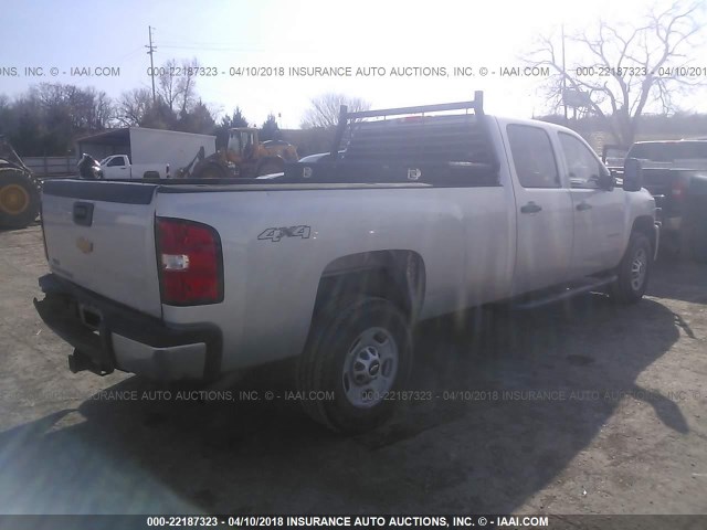 1GC1KVCG8DF124850 - 2013 CHEVROLET SILVERADO K2500 HEAVY DUTY SILVER photo 4