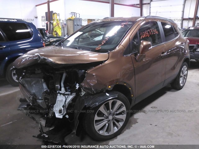 KL4CJASB7HB065209 - 2017 BUICK ENCORE PREFERRED BROWN photo 2