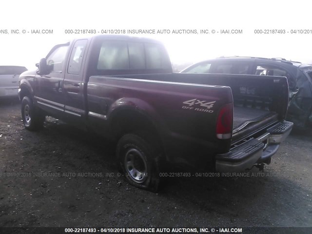 1FTNX21L7YEA69014 - 2000 FORD F250 SUPER DUTY MAROON photo 3