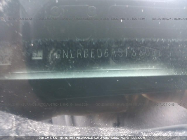 1GNLRGED6AS133057 - 2010 CHEVROLET TRAVERSE LT WHITE photo 9