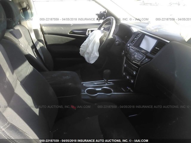 5N1DR2MN8HC678428 - 2017 NISSAN PATHFINDER S/SV/SL/PLATINUM 白色 照片 5