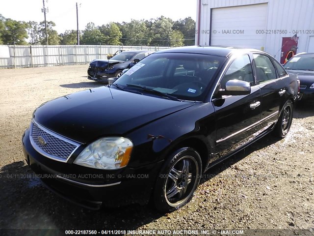 1FAFP25145G148885 - 2005 FORD FIVE HUNDRED LIMITED BLACK photo 2