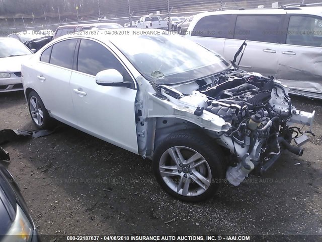 YV1612FS2E2293790 - 2014 VOLVO S60 T5 WHITE photo 1