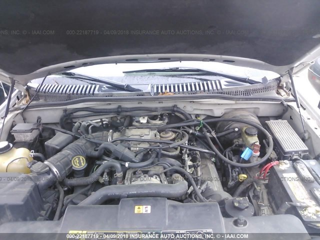 1FMZU75W02UD67280 - 2002 FORD EXPLORER LIMITED 银色 照片 10