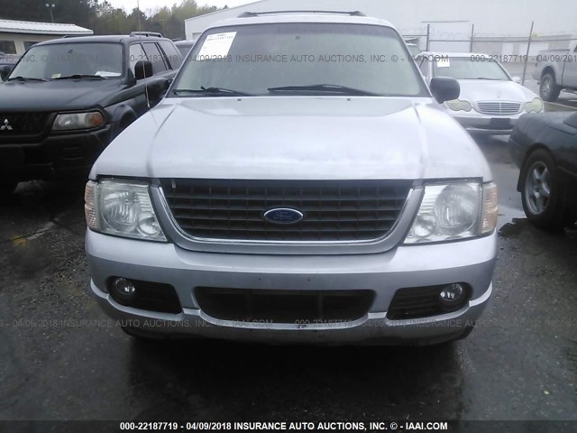 1FMZU75W02UD67280 - 2002 FORD EXPLORER LIMITED 银色 照片 6