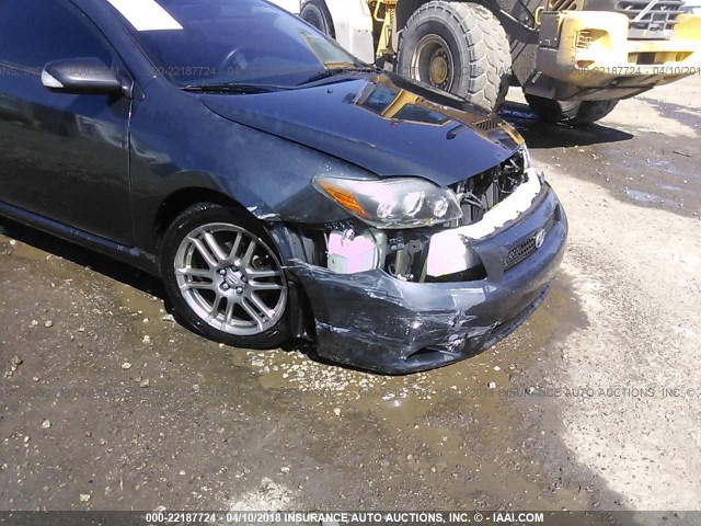 JTKDE3B77A0305469 - 2010 TOYOTA SCION TC 灰色 照片 6