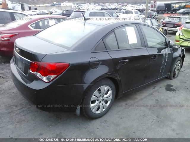 1G1PA5SG4D7322407 - 2013 CHEVROLET CRUZE LS أسود صورة 4