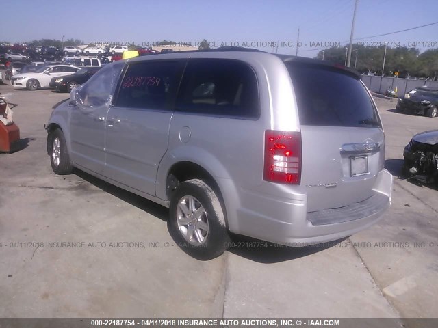2A8HR54P78R107683 - 2008 CHRYSLER TOWN & COUNTRY TOURING SILVER photo 3
