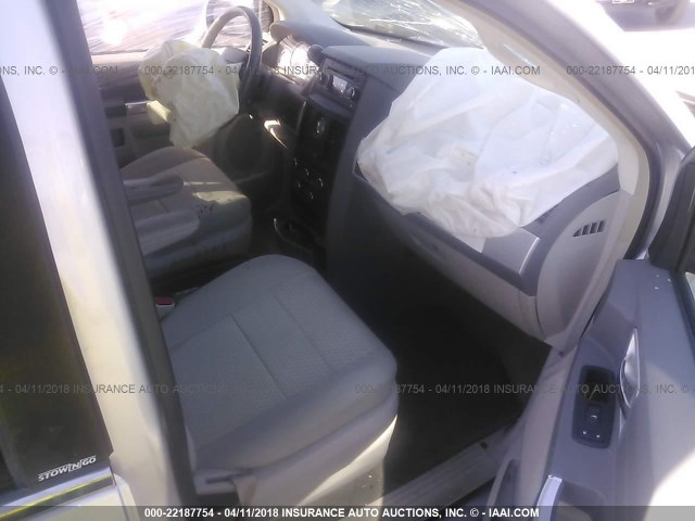 2A8HR54P78R107683 - 2008 CHRYSLER TOWN & COUNTRY TOURING SILVER photo 5