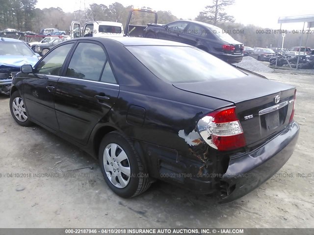 JTDBE32K030228093 - 2003 TOYOTA CAMRY LE/XLE BLACK photo 3