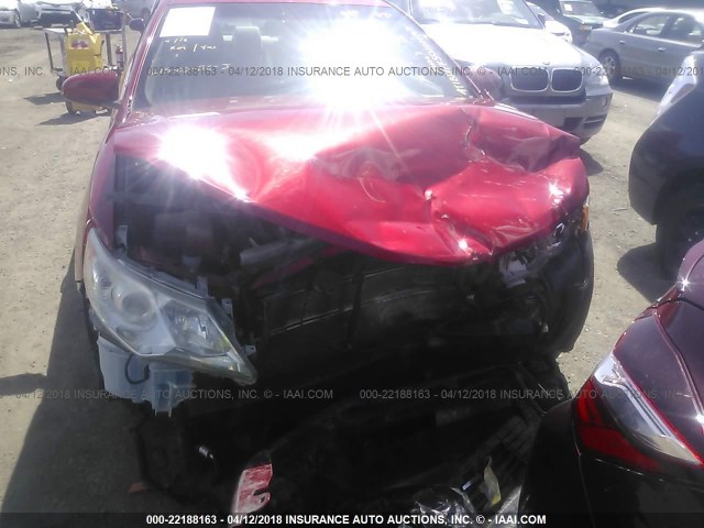 4T1BD1FK5CU014769 - 2012 TOYOTA CAMRY HYBRID/LE/XLE RED photo 6