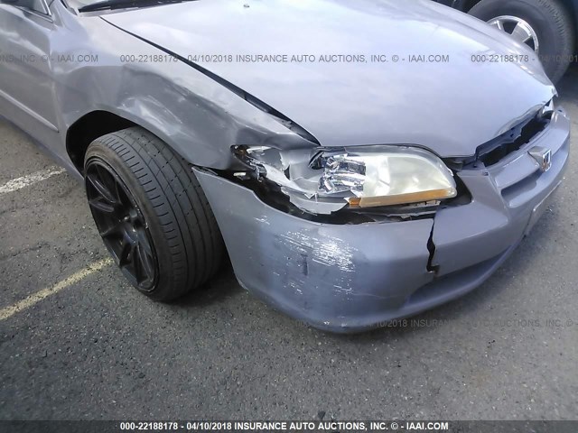 1HGCG665XYA131572 - 2000 HONDA ACCORD LX GRAY photo 6