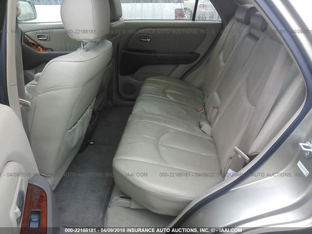 JTJHF10U020272879 - 2002 LEXUS RX 300 GOLD photo 8