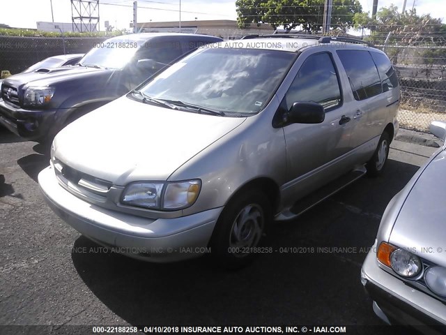 4T3ZF13C5YU184442 - 2000 TOYOTA SIENNA LE/XLE GOLD photo 2