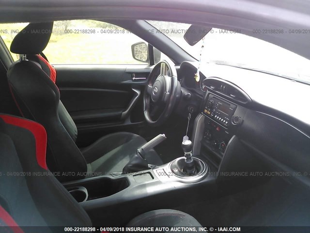 JF1ZNAA12D1703854 - 2013 TOYOTA SCION FR-S ლურჯი ფოტო 5