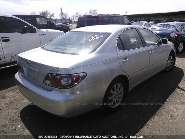 JTHBF30G620061487 - 2002 LEXUS ES 300 SILVER photo 4