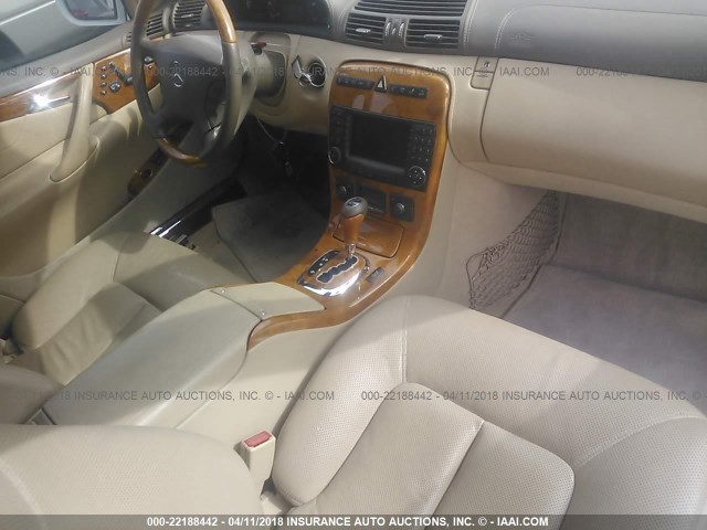 WDBPJ75J35A044712 - 2005 MERCEDES-BENZ CL 500 WHITE photo 5