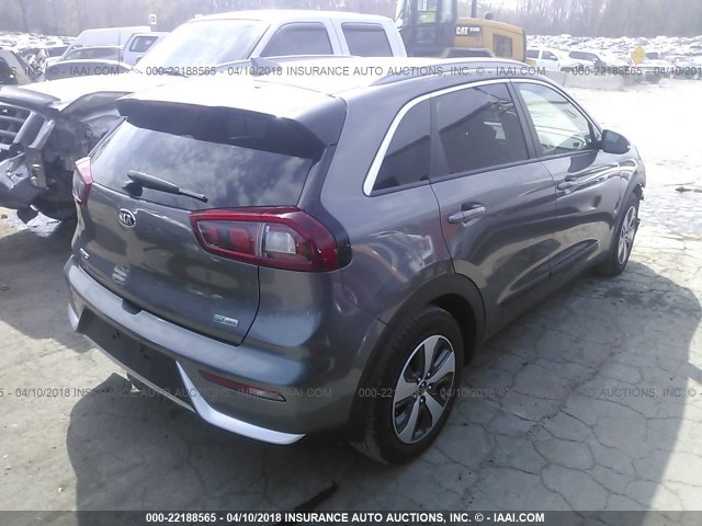 KNDCC3LC7H5037525 - 2017 KIA NIRO EX GRAY photo 4