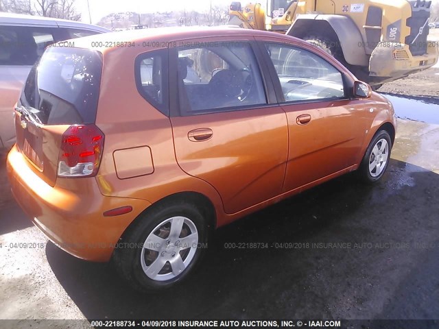KL1TD66658B088468 - 2008 CHEVROLET AVEO LS ORANGE photo 4