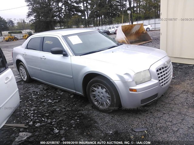 2C3KA43R76H362939 - 2006 CHRYSLER 300 SILVER photo 1