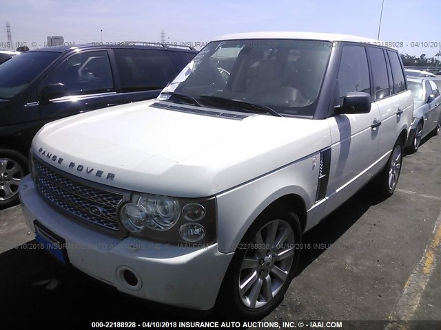 SALMF13468A267081 - 2008 LAND ROVER RANGE ROVER SUPERCHARGED WHITE photo 2