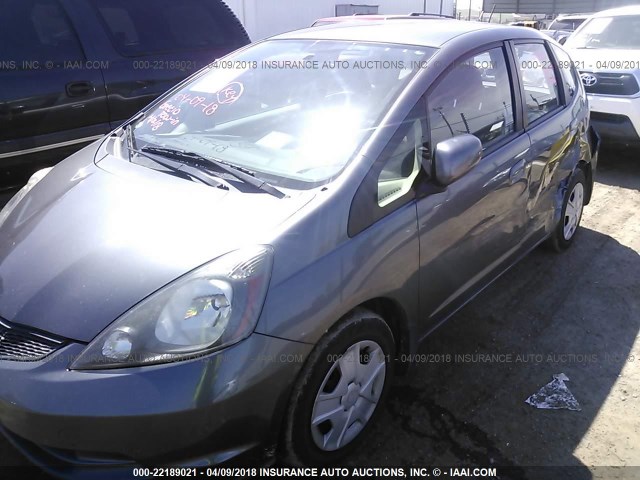 JHMGE8H38DC033179 - 2013 HONDA FIT GRAY photo 2