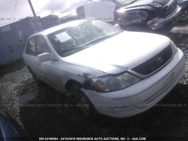 4T1BF28B02U199860 - 2002 TOYOTA AVALON XL/XLS WHITE photo 1