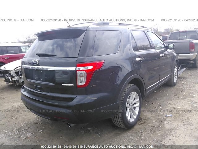 1FM5K7D86DGB61972 - 2013 FORD EXPLORER XLT BLACK photo 4