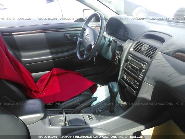 2T1CF28P1YC344818 - 2000 TOYOTA CAMRY SOLARA SE/SLE ვერცხლისფერი ფოტო 5